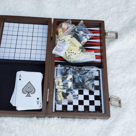 Travel Magnetic checkers backgammon board - Picture 5 of 5